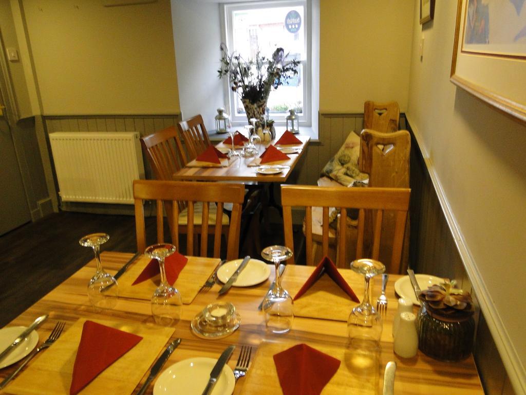 The Red Lion Inn Doune Luaran gambar